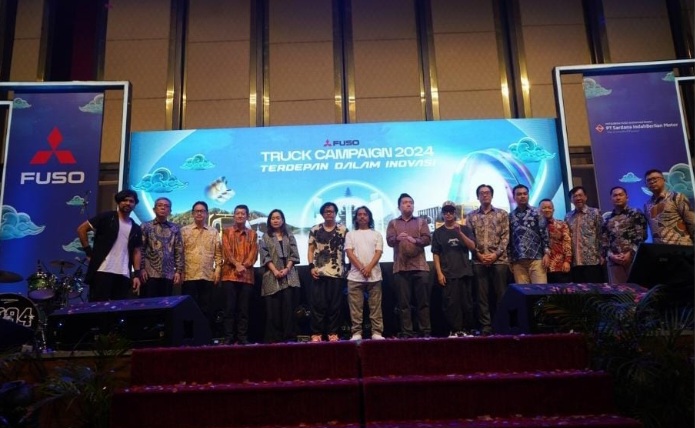 Mitsubishi Fuso Hadirkan Promo Shocktober & Roadshow Truck Campaign di Medan