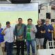NOBAR: Sejumlah tokoh Sumut foto bersama saat nobar pertandingan sepak bola Piala Asia U-17 yang mempertemukan Timnas Indonesia melawan Australia di gedung BPMP Sumut, Jl. Bunga Raya, Asam Kumbang, Medan, Minggu (27/10) malam. Waspada/Surya Efendi