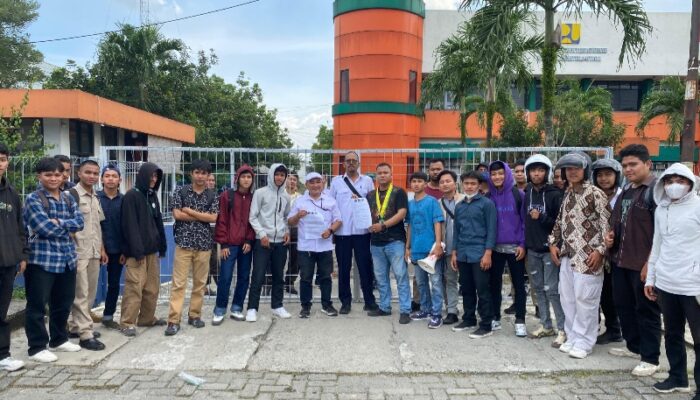 Elemen Masyarakat Demo, Desak Usut Dugaan Pungli Di BPPW