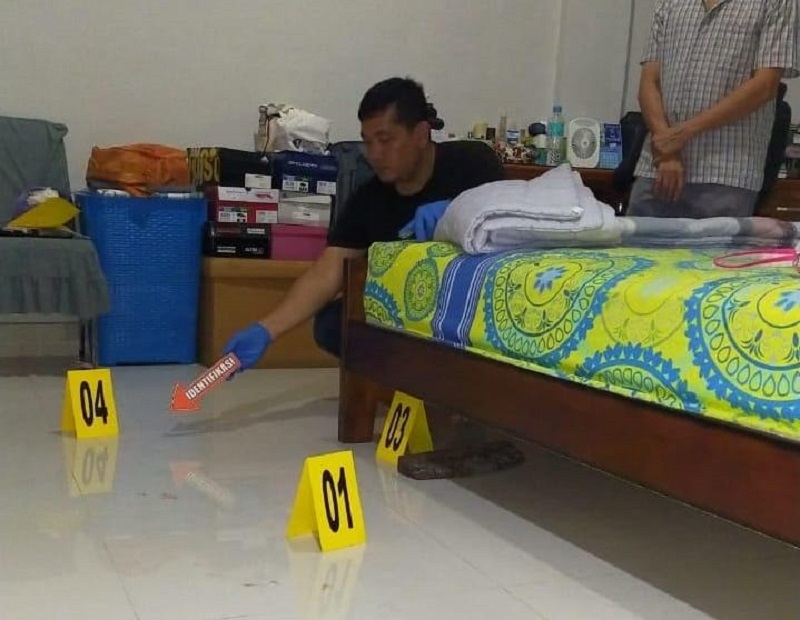 Diduga Dianiaya, Istri Dr Sukardi Ditemukan Meninggal Di Tempat Praktik Diduga Dianiaya, Istri Dr Sukardi Ditemukan Meninggal Di Tempat Praktik