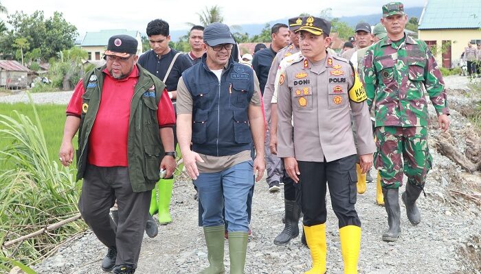 Hari Pertama Bertugas, Pj Bupati Agara Tinjau Langsung Sejumlah Lokasi Banjir