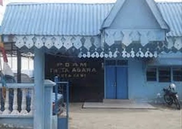 Kantor PDAM Tirta Agara.Waspada/Seh Muhammad Amin