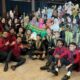 12 penari dan 10 musisi dari Sanggar Cut Meutia Meuligoe Aceh utara foto bersama, Minggu (6/10) di Sasono Langen Budoyo TMII Jakarta. Waspada/Ist