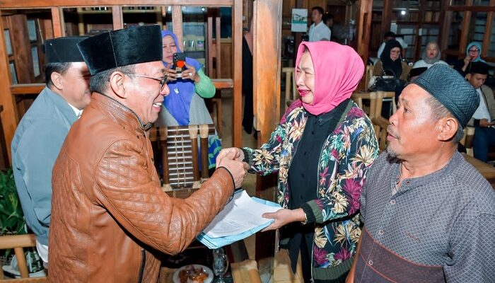 Bunda Oma Ajak Warga Sipirok Menangkan Gus Irawan Dan Jafar Syahbuddin