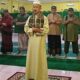 Rio Anggara, mahasiswa FDIK UIN Syahada Padangsidimpuan saat jadi imam di Masjid Tazmilal Azhar, Jalan Tandang Mulia Harahap, Sidimpuan Baru, Kota Padangsidimpuan. Waspada /ist.