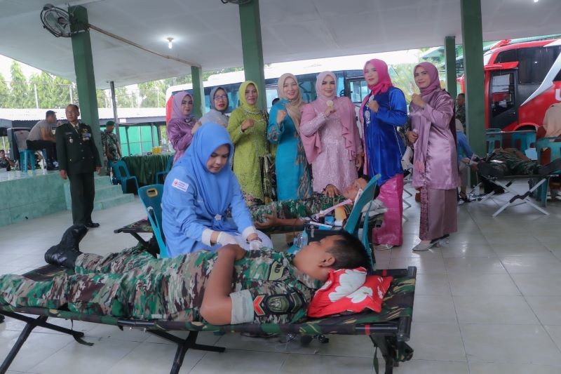 Peringatan HUT TNI Di Kodim 0104/Atim Meriah Peringatan HUT TNI Di Kodim 0104/Atim Meriah