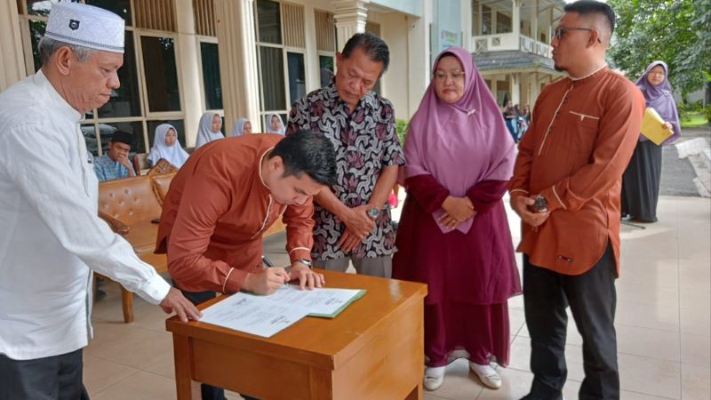 YPI BM Muda Nurul ‘Ilmi Padangsidimpuan Serahkan Donasi Peduli Palestina Rp100Juta