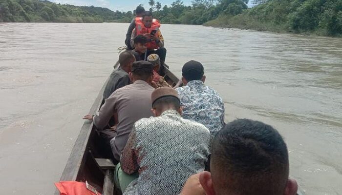 Sampan Terbalik, Satu Hilang Satu Selamat