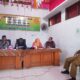H ISMAIL Aso (kiri) memberi penjelasan, didampingi Wakil Ketua MAA dan H Habibuddin (dua kiri) Ketua MAA serta unsur Lembaga Wali Nanggroe Aceh, Cut Husna dan Fauzan. (Waspada/Khairul Boangmanalu) 