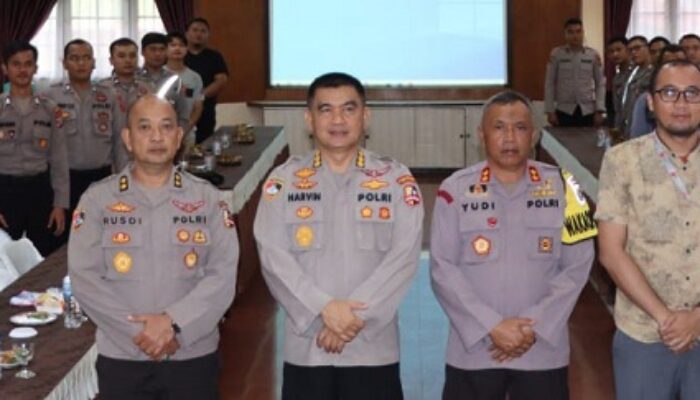 Tim Penelitian Website Rekrutmen Polri Kunker Ke Polres P.Siantar