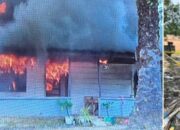 Warga Bentrok Dengan Sekelompok Pria Di Sabungan, 2 Rumah Dan 2 Mobil Dibakar