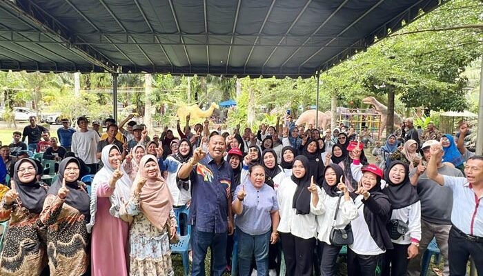 Foto-foto Bang Ondim Silaturahmi Bersama Masyarakat Di Desa Pantai Gemi
