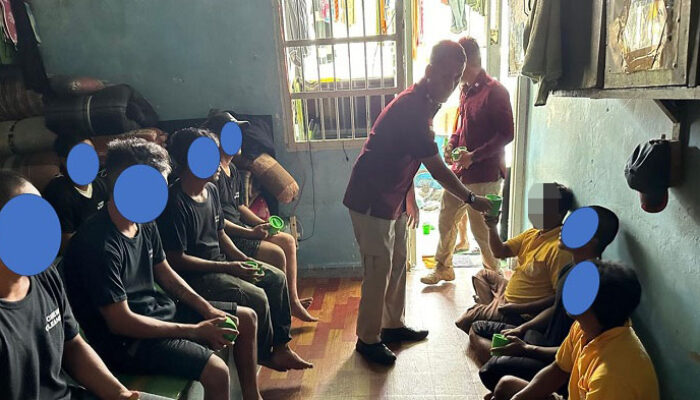Lapas Kelas IIA P.Siantar Bagikan Alat Makan Baru WBP
