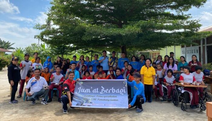 Indahnya Jumat Berbagi, Lapas Kelas IIA P.Siantar Bagikan Bansos Di SLB Simalungun