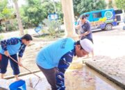 Ciptakan Kenyamanan Jamaah Saat Muzakarah Ulama, BKPRMI Bersihkan Masjid