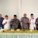 Tokoh masyarakat Kabupaten Langkat Sempurna Tarigan (2 dari kanan) mendukung dan siap memenangkan pasangan calon Bupati dan Wakil Bupati Langkat Syah Afandin-Tiorita Br Surbakti (Satria) pada Pilkada 27 November 2024 mendatang. Waspada/Ist