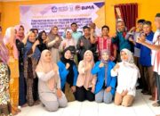 Dosen Dan Mahasiswa IPTS Edukasi Warga Ciptakan Pupuk Kompos Blok Dari Kulit Kopi