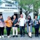 Kadis Kominfo Simalungun Andri Rahadian dan staf saat menerima kunjungan KIP Sumut, Kamis (24/10(.(Waspada/ist).