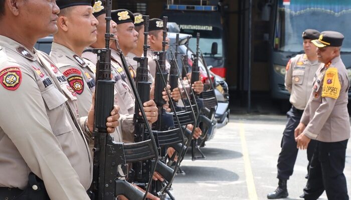 Sambut Kunker Kapoldasu, Wakapolres Pimpin Latihan Jajar Hormat