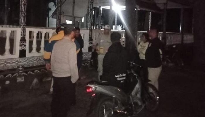 Polsek Parapat Gelar BLP, Jaga Ketertiban Malam Dan Cegah Kejahatan Di Kawasan Wisata