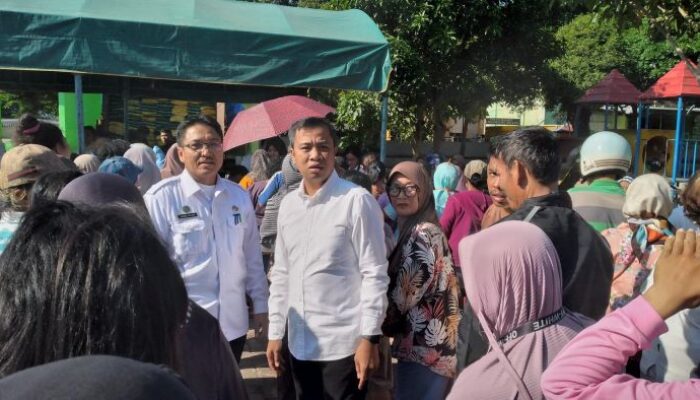 Tinjau Pasar Pengendalian Harga, Pj Wali Kota Komit Jaga Stabilitas