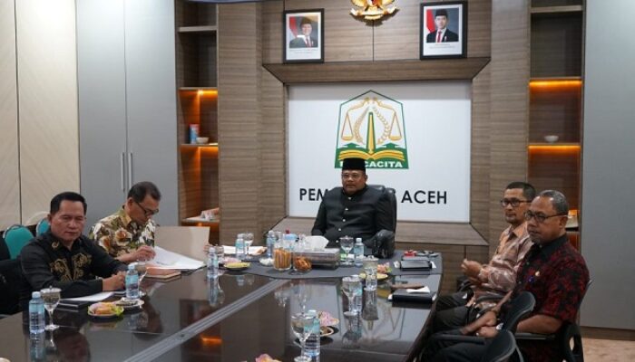 Pj Gubernur Ikut Rakor Bersama Mendagri Dan Menaker Terkait Isu PHK-Penetapan UMP