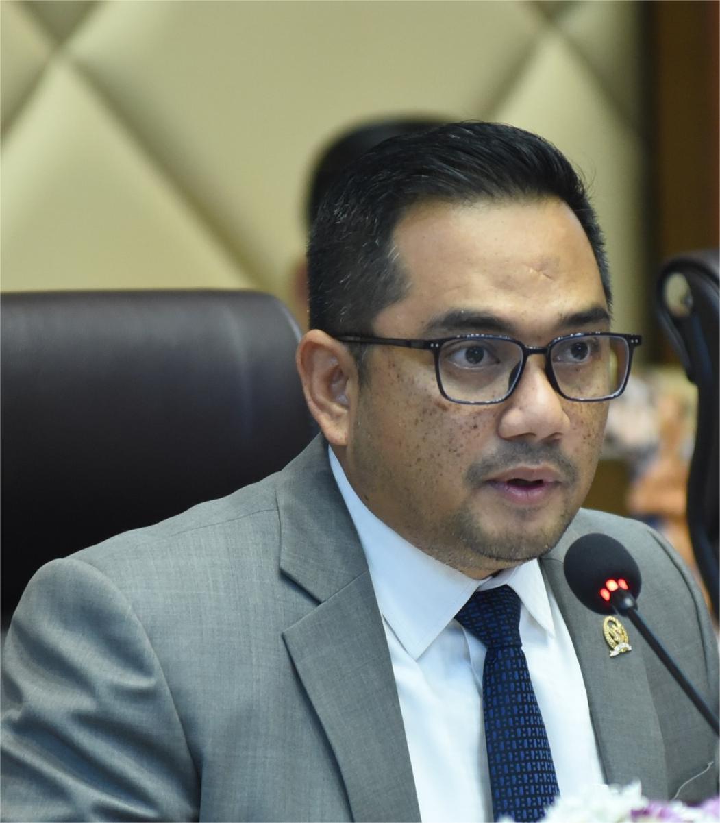 Komisi II DPR Akan Selesaikan 122 RUU Kabupaten Dan Kota