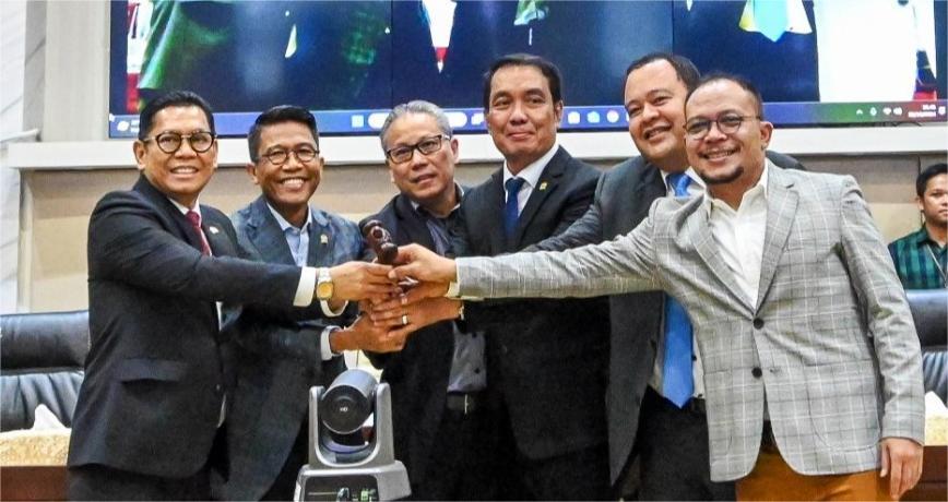 Wakil Ketua DPR Rakor Dengan Pimpinan Komisi XI