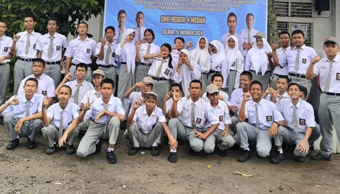 Pemilihan Pengurus OSIS Berbasis Digital Di SMKN 4 Medan