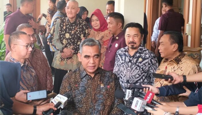 MPR RI Sampaikan Undangan Pelantikan Presiden – Wapres Terpilih Kepada Try Sutrisno