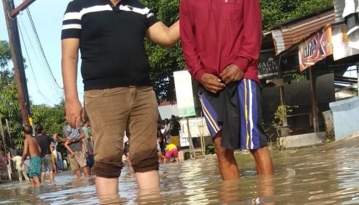 Ratusan Rumah Di Sampali Terendam Banjir, M Dahnil Ginting Tinjau Lokasi