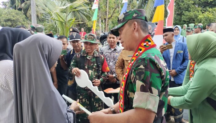 Doa Janda Miskin Dan Anak Tunanetra Untuk Satgas TMMD Di Simeulue