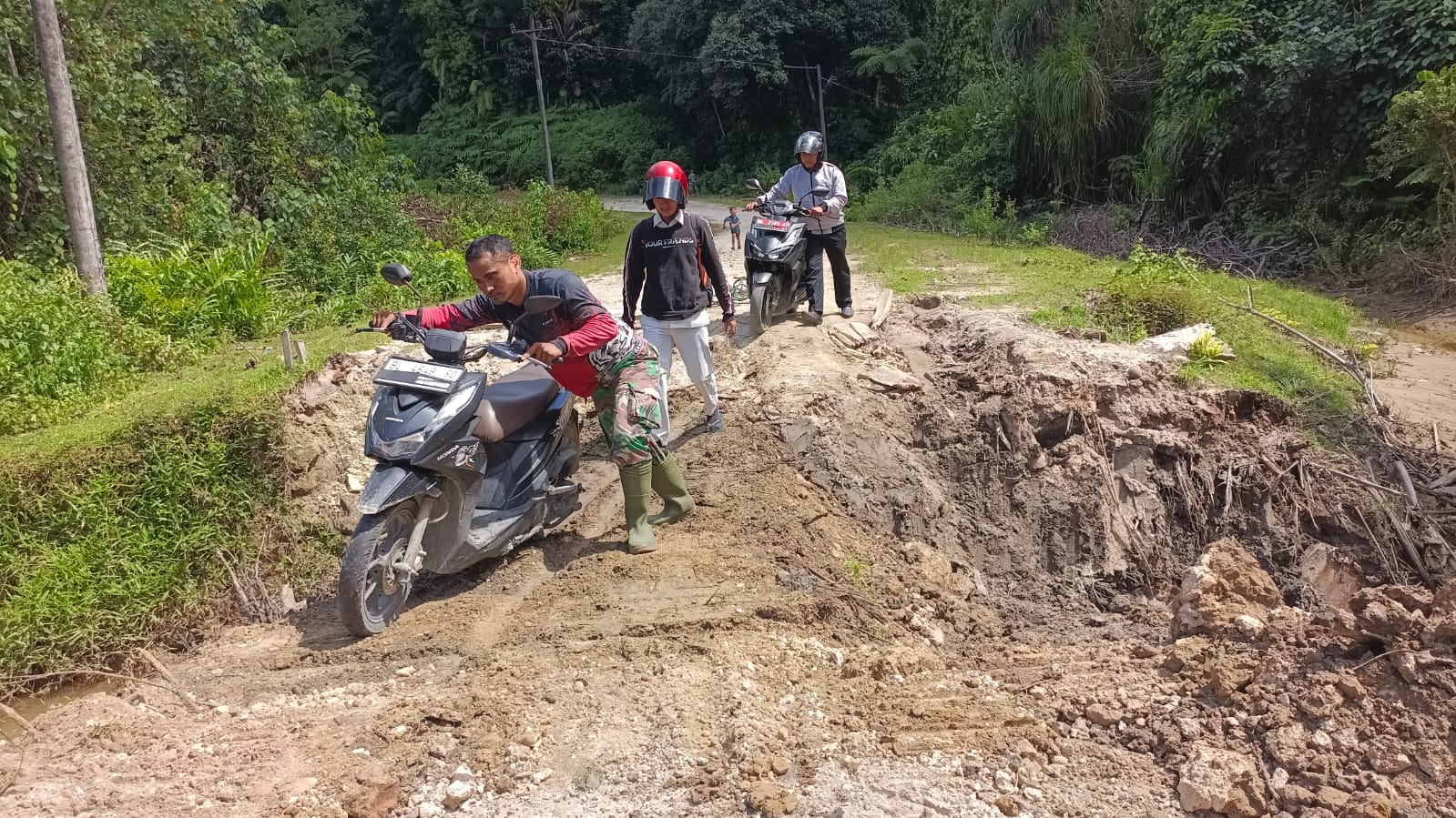 TMMD 122 Wujudkan Asa Janda Tua Keluarga Miskin Berputra Tunanetra