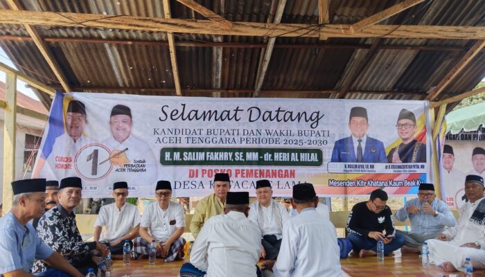 Salim Fakhry – Heri Al Hilal Cabup Dan Cawabup Agara Sholat Jumat Bersama Masyarakat Di Masjid Al Azhar