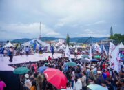 Bobby-Surya Persembahkan Hiburan Rakyat Dan Konser Kolaborasi Untuk Masyarakat Toba Di Balige