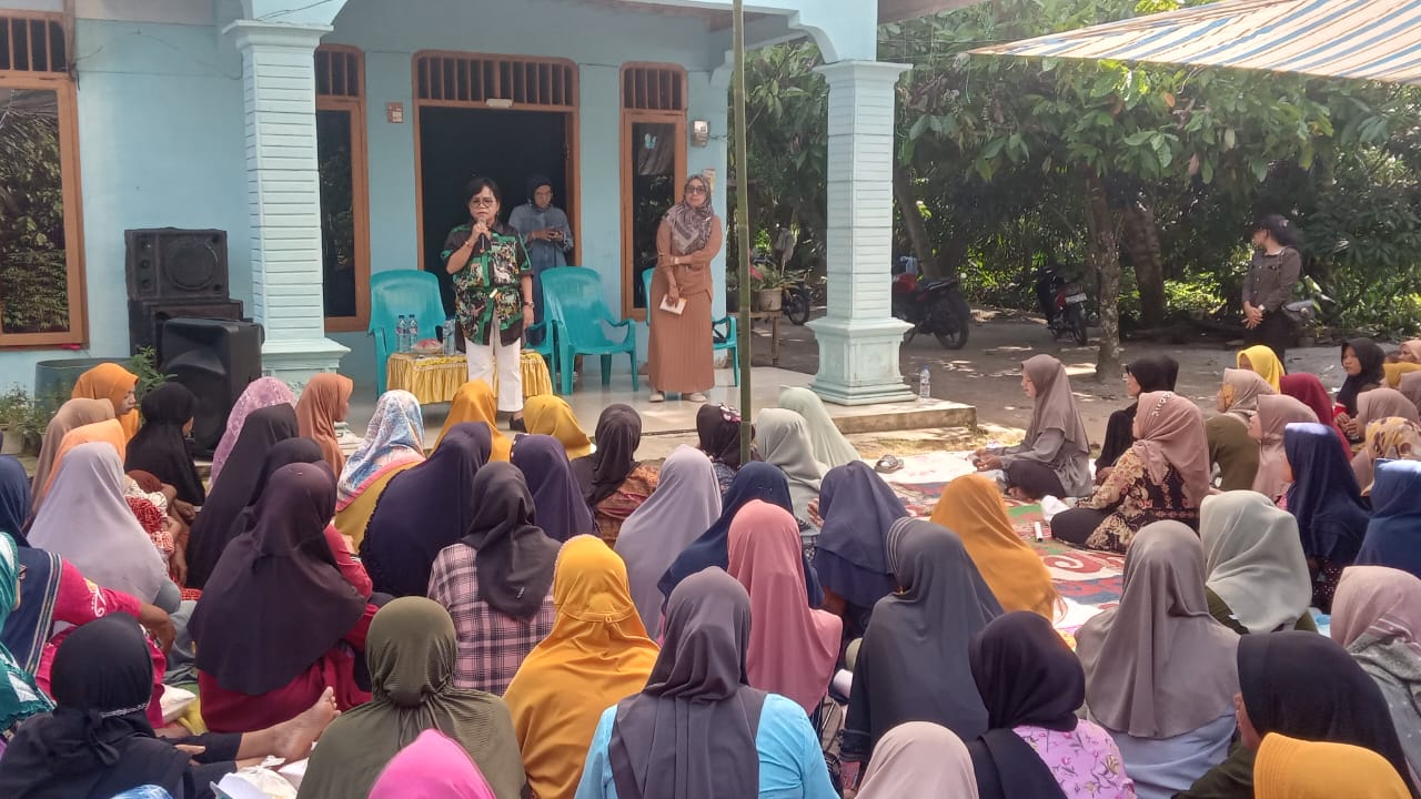 Dukungan Dari Perwiritan Kepada Paslon Bupati Simalungun RHS-AZI Terus Bergulir