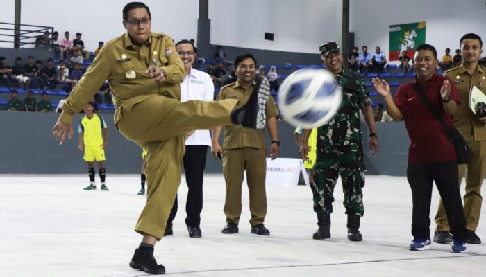 Pjs Wali Kota Siantar Buka Kejuaraan Futsal Tingkat SMA Sederajat