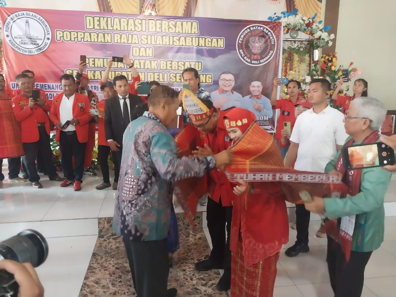 Popparan Raja Silahi Sabungan Dan PBB Deklarasikan Dukung Asri Ludin Tambunan Jadi Bupati Deliserdang