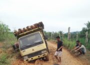PMA Bantu Perbaikan Infrastruktur Jalan Di Kecamatan Sosa Julu