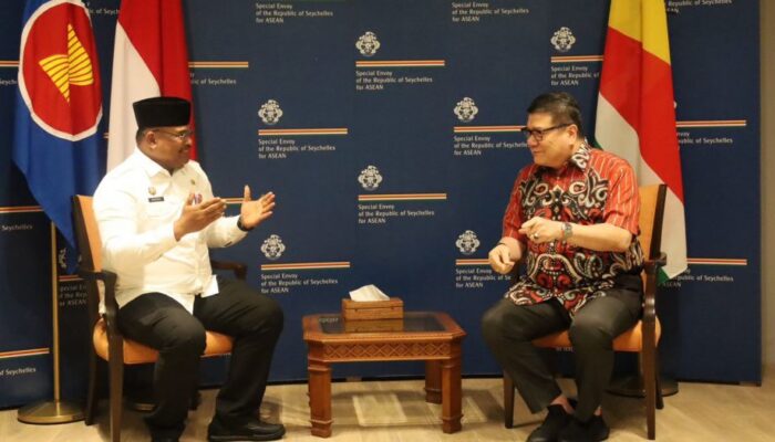 Pj Gubernur Jumpai Dubes Syechelles, Ajak Investasi Ke Aceh