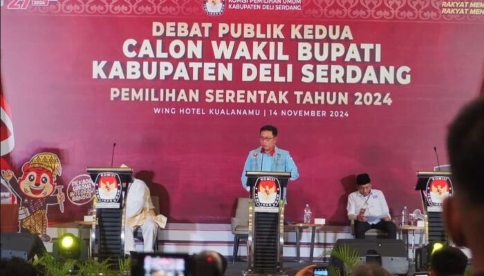 Asri Ludin-Lom Lom Berkomitmen Tak Ada Lagi Jalan Rusak Dari Kota Ke Desa