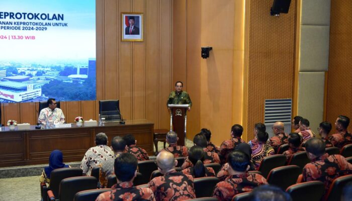 Sekjen DPR RI Tekankan Peningkatan Kapasitas Protokol