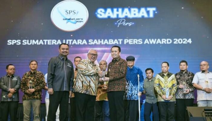 Awarding Night 2024 Berlangsung Semarak, Ketum Dan Pj Gubsu Puji SPS Sumut