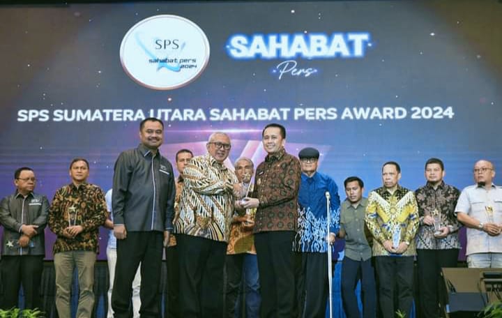 Awarding Night 2024 Berlangsung Semarak, Ketum Dan Pj Gubsu Puji SPS Sumut