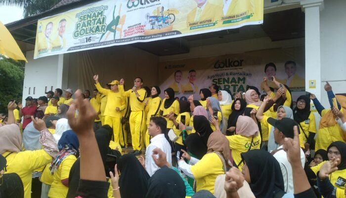 Paslon BAGUSI Tapsel Ikut Senam HUT Ke-60 Partai Golkar