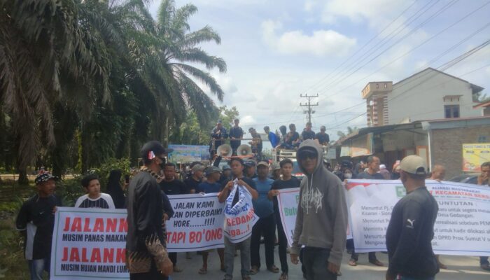 Jalan Provinsi Rusak, Warga 4 Kecamatan Tuntut Kadis PUPR Turun Ke Asahan 