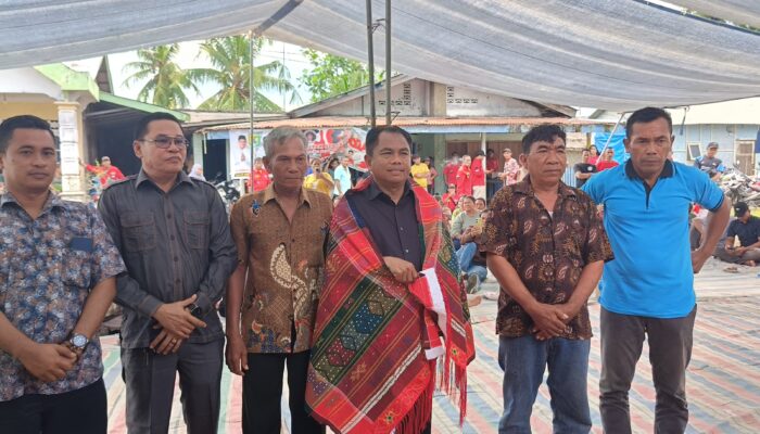 Berharap Jalannya Mulus, Warga Desa Tebingtinggi Tantang Suara Darma Wijaya 100 Persen