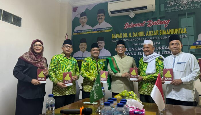 Dahnil Anzar Simajuntak Kunjungi Kantor PWNU Sumut