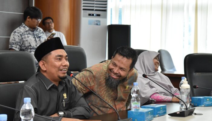 Fraksi PKS DPRD Medan Terima Kunjungan Siswa An Nizam