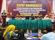 KPU Padangsidimpuan Minta Tim Paslon Tertibkan APK Masing-masing